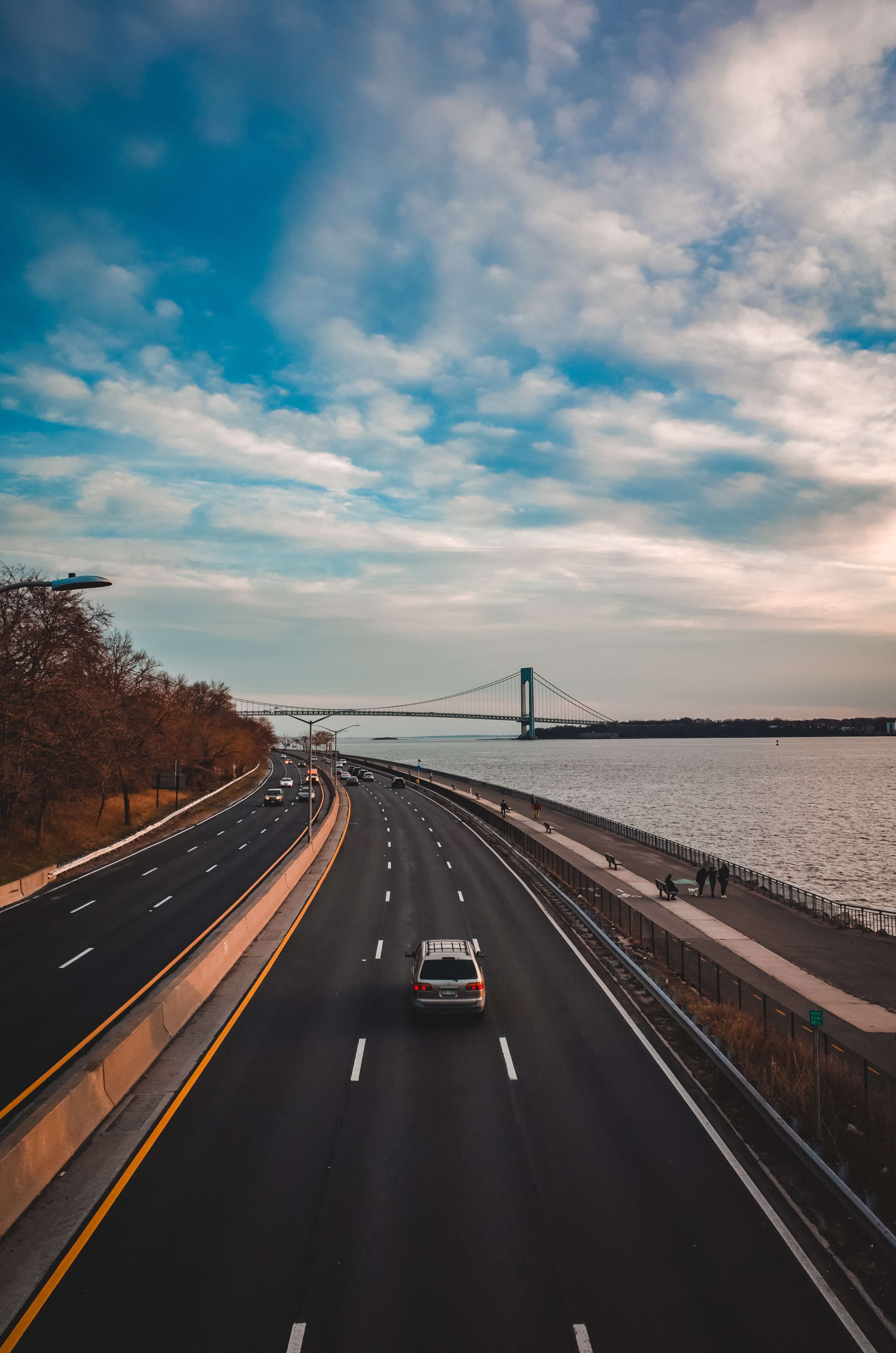 driving-besides-water